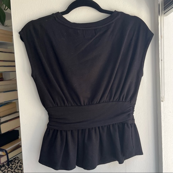 {Anthropologie} 🔷 Soft peplum top - Picture 3 of 5